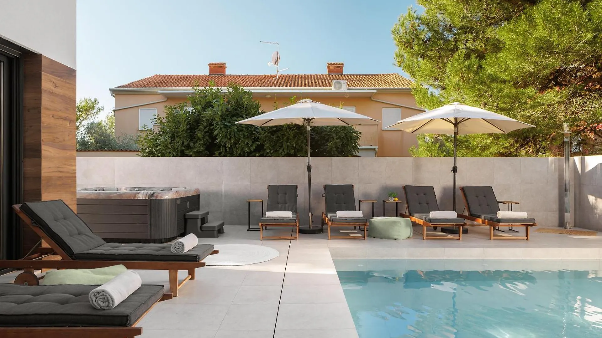 Villa Luxor Zambratija  0*, Zambratija (Istria)